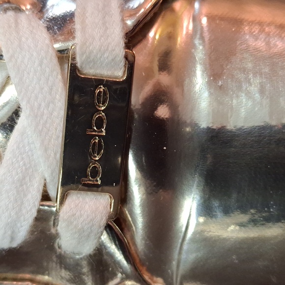 BEBE "CHARLIE" Sneakers. Sz. 6.5, Gold metallic and matte black. Small spot on - Picture 8 of 17
